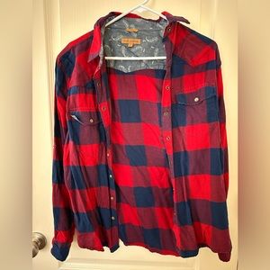 Women’s button down plaid shirt